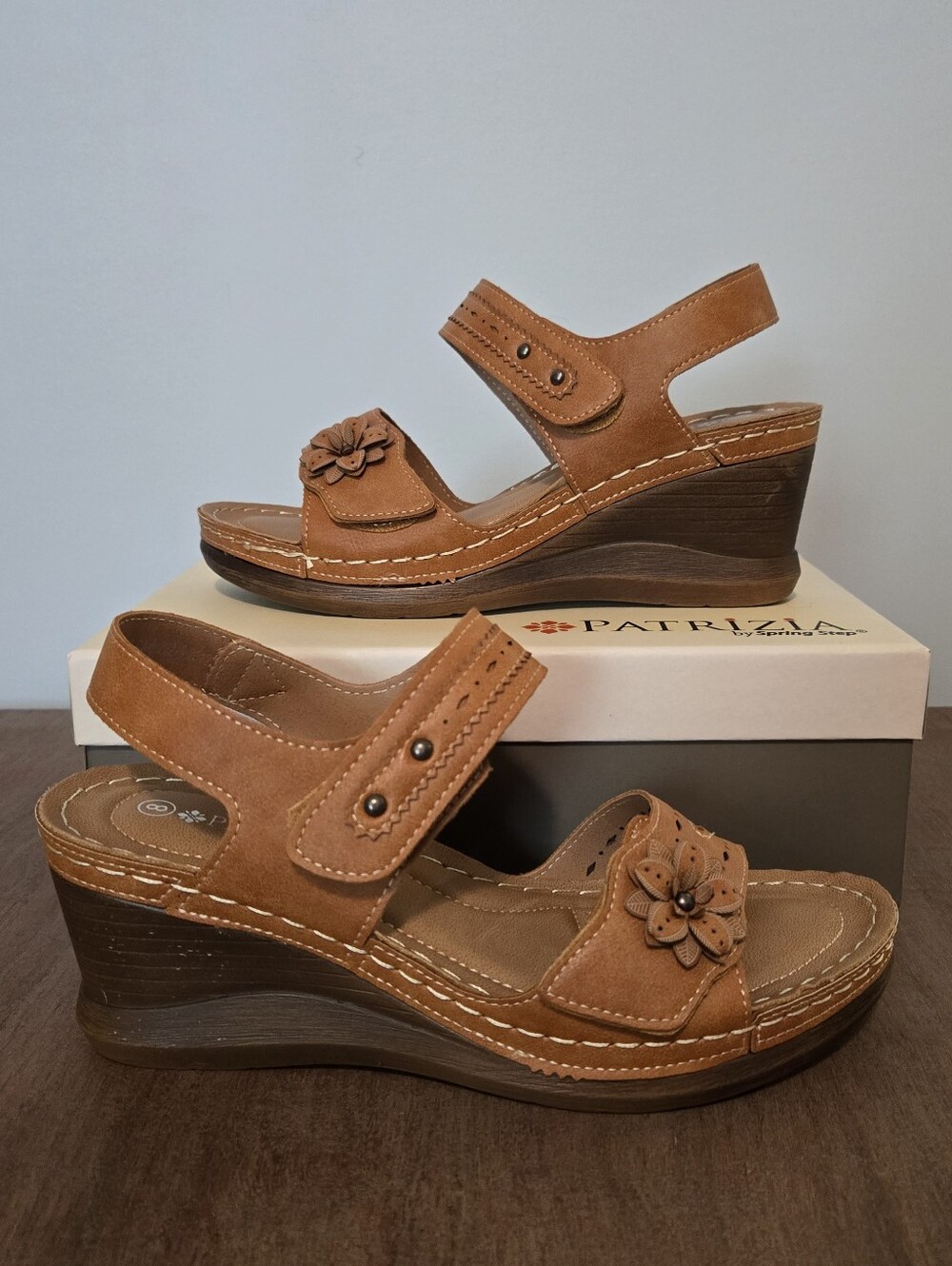 Patrizia Lelise Camel Wedge Sandals Size 8 New in Box by Spring Step